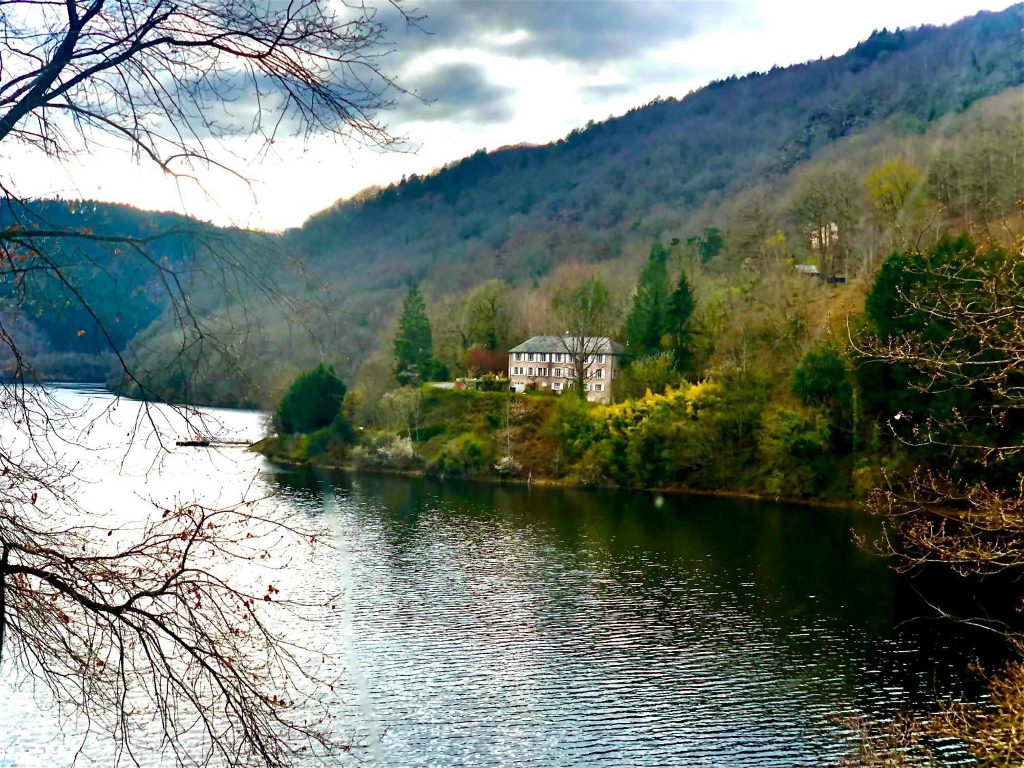 Le Chambon, Chambres D'Hotes Saint-Merd-de-Lapleau ภายนอก รูปภาพ